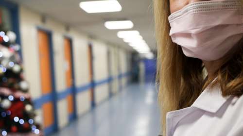 Κορονοϊός: Μειώθηκαν στα 262 τα νέα κρούσματα - 473 διασωληνωμένοι και 46 θάνατοι