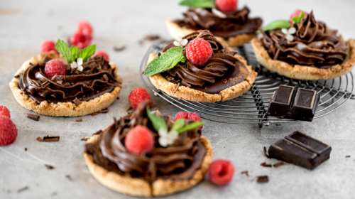 Εορτολόγιο: Ποια ονόματα γιορτάζουν σήμερα Κυριακή 29 Μαΐου