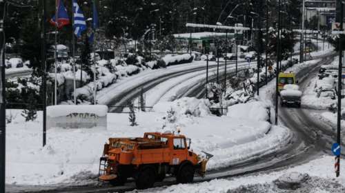 Διακοπές ρεύματος: 200.000 παροχές στην Αττική τέθηκαν εκτός - Απομένουν 5.000 με πρόβλημα - Πότε θα αποκατασταθούν