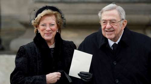 Τέως Βασιλιάς Κωνσταντίνος: Στη Μητρόπολη θα τελεστεί η κηδεία- Επικοινωνία με Ιερώνυμο για την εξόδιο ακολουθία