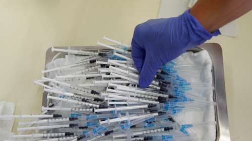 Εμβόλια: Δισεκατομμύρια στις φαρμακευτικές - Ποιοι "θησαύρισαν"  - Αυτοί είναι οι μεγάλοι κερδισμένοι