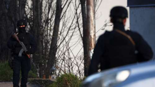 Κόσοβο: Συνεδρίαση της επιτροπής κρίσης των Σέρβων - Με ελικόπτερο ο Βούτσιτς στα διοικητικά σύνορα