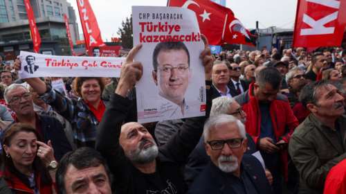 Τουρκία: Ενταλμα σύλληψης για "πολιτική κατασκοπεία" σε βάρος του Εκρέμ Ιμάμογλου