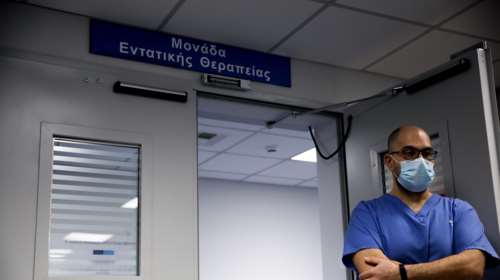 Ποια είναι τα συμπτώματα της νέας παραλλαγής του κορονοϊού - Πώς &quot;κολλάει&quot; ο στρεπτόκοκκος