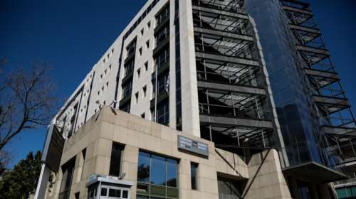 Το Υπουργείο Ανάπτυξης απαντάει σε πέντε αιτιάσεις του ΠΑΣΟΚ για την ακρίβεια