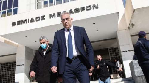 Οι άνδρες της ΔΙΑΣ αθωώνουν τον Θεοδωρικάκο για τη &quot;σύλληψη του γιου του με ναρκωτικά&quot;