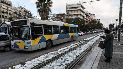 Κακοκαιρία στην Αττική: Πώς κινούνται λεωφορεία και Μετρό - Πού έχουν διακοπεί εντελώς τα δρομολόγια