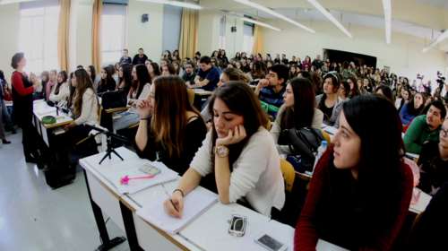 &quot;Εκλάπησαν τραπεζικοί λογαριασμοί, ΑΜΚΑ, ΑΦΜ&quot;: Τι καταγγέλλει φοιτητής του Ανοιχτού Πανεπιστημίου για την κυβερνοεπίθεση