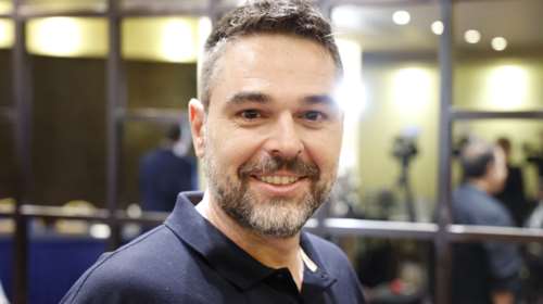 Κοντά στην πόρτα της εξόδου από τον ΣΥΡΙΖΑ και ο Γιάννης Σαρακιώτης - Το τετ α τετ με τον Φάμελλο