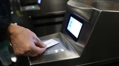 Τι αλλάζει στα εισιτήρια του Μετρό - Πώς η Θεσσαλονίκη βάζει &quot;στοπ&quot; στους... τζαμπατζήδες