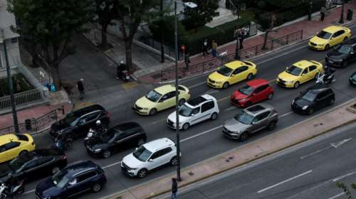 Πότε έρχονται τα τέλη κυκλοφορίας με τον μήνα - Τι ισχύει για όσους έχουν καταθέσει πινακίδες