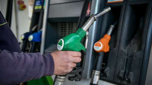 Εκτοξεύεται στα 2,2 ευρώ η τιμή της αμόλυβδης - Πόσο θα πληρώσουμε τον Μάιο καύσιμα και ρεύμα