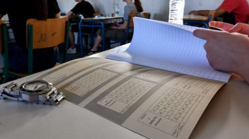 Πανελλήνιες 2022: Πρεμιέρα σήμερα με Νέα Ελληνικά για τα ΕΠΑΛ