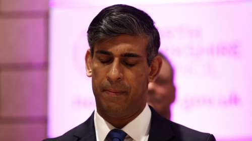 Βρετανία: Mεγάλα ονόματα των Συντηρητικών έχασαν την έδρα τους στο κοινοβούλιο - Εκτός και η πρώην πρωθυπουργός Λιζ Τρας