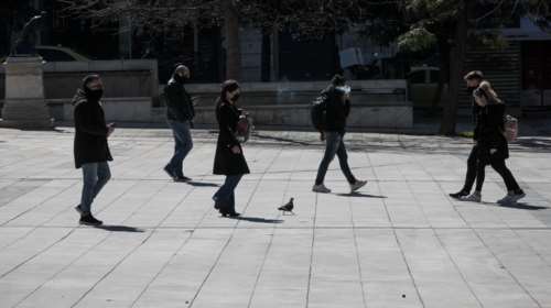 Δημοσκόπηση PRORATA: Επτά μονάδες η διαφορά ΝΔ με ΣΥΡΙΖΑ - Στο 12% το ΠΑΣΟΚ/ΚΙΝΑΛ