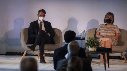 Μητσοτάκης: Θα ενισχύσουμε το ΕΣΥ με έκτακτο προσωπικό για την πανδημία και μετά θα μονιμοποιηθεί