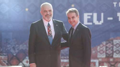 ΣΥΡΙΖΑ: Διπλωματικό φιάσκο η επίσκεψη Μητσοτάκη στην Αλβανία