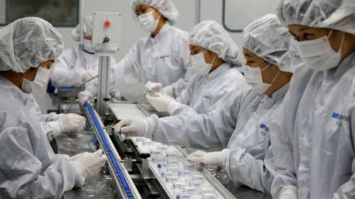 Ρώσος κατάσκοπος έκλεψε τη φόρμουλα του εμβολίου της AstraZeneca για να φτιάξουν το εμβόλιο Sputnik V;