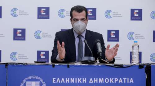 Πλεύρης: "Kλείδωσε" η λήξη του πιστοποιητικού εμβολιασμού στο 7μηνο - Πιθανή άρση ορισμένων περιορισμών από τις 16 Ιανουαρίου