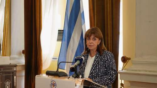 Σακελλαροπούλου για Νικολαϊδη: Υπερασπίστηκε τις αρχές του για μία καλύτερη κοινωνία - Άφησε ένα ξεχωριστό αποτύπωμα