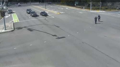 Αστυνομικός στην Καλιφόρνια πυροβολεί και σκοτώνει εν ψυχρώ αφροαμερικανό -  Δεύτερη δολοφονία από τον ίδιο [σκληρές εικόνες]