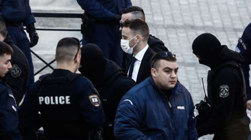 Ο Μπάμπης Αναγνωστόπουλος παραιτείται από τη δίκη του στο Εφετείο - Σταματάει και τις Πανελλήνιες