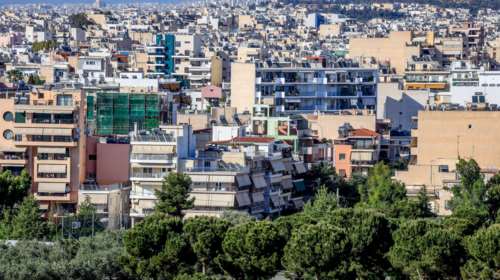 Πάνω από 1 στα 4 σπίτια του κέντρου της Αθήνας είναι κλειστά - Τι συμβαίνει σε βόρεια και νότια προάστια