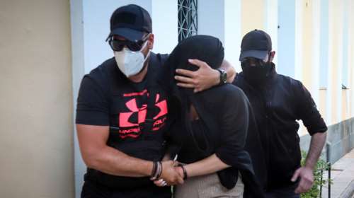 Επίθεση με βιτριόλι: Απολογείται την Τρίτη η 35χρονη - &quot;Αρνείται την πραγματικότητα&quot;, λέει ο δικηγόρος της