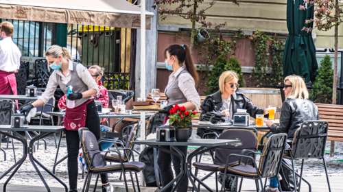 Με λουκέτο 10 ημερών είναι αντιμέτωπες οι επιχειρήσεις που δεν αποστέλλουν τα στοιχεία αποδείξεων στην ΑΑΔΕ