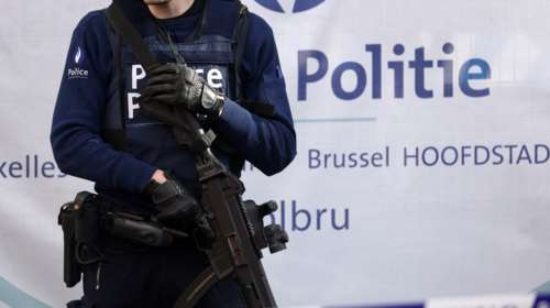 Νέος συναγερμός στο Βέλγιο: Εκκενώθηκαν τρία σχολεία μετά από απειλή για βόμβα - Πληροφορίες για οπλισμένο άνδρα σε τραμ