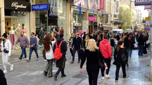 &quot;Ανάσα&quot; στο λιανεμπόριο από τις πασχαλινές αγορές - Ξεπέρασε την αγοραστική κίνηση προηγούμενων ετών