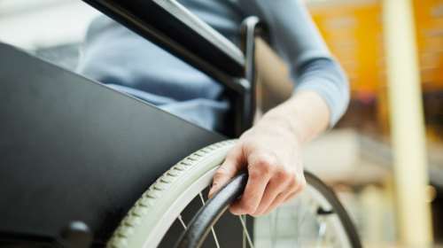 Αδιανόητο: Αεροπορική εταιρεία αρνήθηκε την επιβίβαση σε Παραολυμπιονίκη με αμαξίδιο [βίντεο]