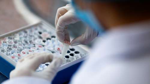 Κορονοϊός: Έγκριση για τη ρεμδεσιβίρη ετοιμάζεται να δώσει ο Ευρωπαϊκός Οργανισμός Φαρμάκων