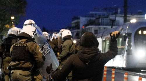 Χρυσοχοΐδης για τον ξυλοδαρμό από αστυνομικούς στη Νέα Σμύρνη: Ασκοπη βία δεν δικαιολογείται - "Γελοιότητες ΣΥΡΙΖΑ"