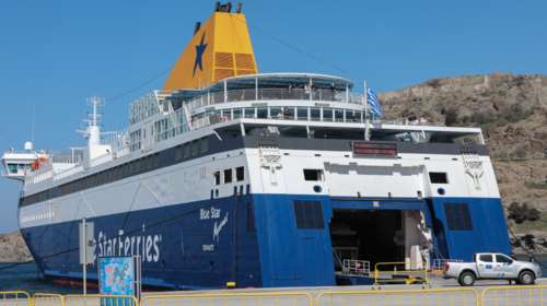 Καταγγελία επιβάτη ότι δέχθηκε επίθεση από λιμενικούς σε πλοίο - &quot;Αρνήθηκε τον έλεγχο και αντέδρασε βίαια&quot; υποστηρίζει το Λιμενικό Σώμα