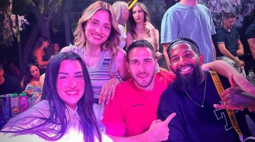 Σε νυχτερινή έξοδο μαζί με τις εντυπωσιακές συντρόφους τους, Φορτούνης και Ροντινέι - Αχώριστοι οι δύο παίκτες του Ολυμπιακού