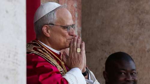 Πάπας Λέων για κρίση Ισραήλ-Ιράν: &quot;Κανείς δεν θα έπρεπε να απειλεί ποτέ την ύπαρξη του άλλου&quot;