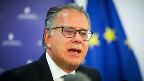 Κουμουτσάκος: Δεν γνώριζα για την πρόσληψη της πρώην συζύγου μου στη Βουλή - Fake news του ΣΥΡΙΖΑ