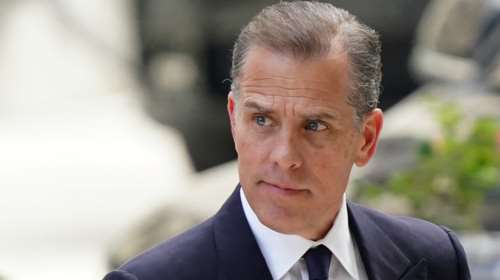 Αρχισε η δίκη του γιου του Μπάιντεν - "Του έχω απέραντη αγάπη" είπε ο Αμερικανός πρόεδρος