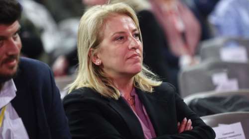 Πλημμύρες στη Μάνδρα: Δεν θα δικαστεί στον β' βαθμό η Ρένα Δούρου - Συνεχίζεται με 8 κατηγορούμενους η δίκη