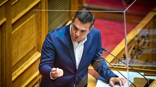Υποκλοπές: Με &quot;άσους στο μανίκι&quot; και σκληρή κριτική ο Αλέξης Τσίπρας στη Βουλή για το νομοσχέδιο της ΕΥΠ