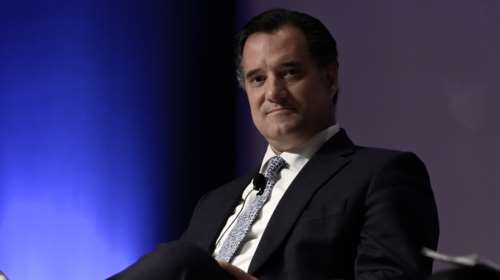 Γεωργιάδης: &quot;Η εφαρμογή των τριετιών δεν είναι εθελοντική, αλλά υποχρεωτική&quot;