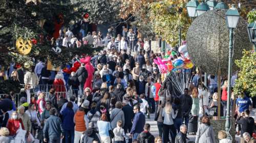 Χριστουγεννιάτικος μποναμάς στους δημοσίους υπαλλήλους - Αυξήσεις σε δύο δόσεις [παραδείγματα]