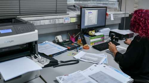 Εφορία: Αυτό είναι το σχέδιο για να πληρώσουν επιτέλους και οι &quot;εξαφανισμένοι&quot; ελεύθεροι επαγγελματίες