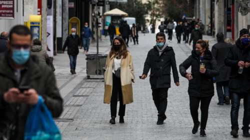 Παρατηρητήριο Covid-19: Αύξηση κρουσμάτων 24,2% την τελευταία εβδομάδα στην Ελλάδα - 23η στους 27 σε θανάτους