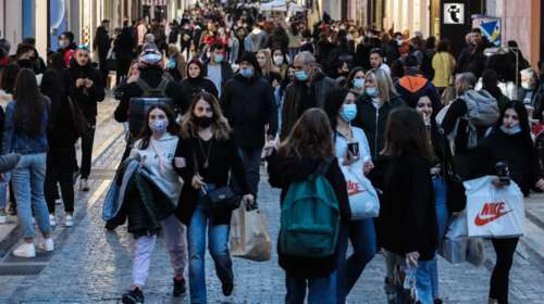 Άρση μέτρων: Όλες οι αλλαγές που ισχύουν από σήμερα για μάσκες, πιστοποιητικά και σχολεία