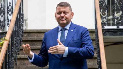 Βαλερί Ζαλούζνι: Ποιος είναι ο επικρατέστερος &quot;διάδοχος&quot; του Ζελένσκι στην ηγεσία της Ουκρανίας- Εκλεκτός του Λευκού Οίκου