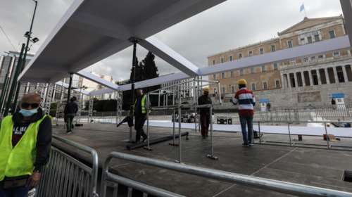 Επέτειος 25ης Μαρτίου: Πυρετός εργασιών στο Σύνταγμα- Αμερικανικά F-16 και γαλλικά Rafale στον ουρανό της Αθήνας