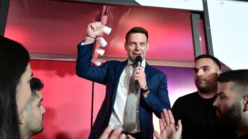 ΣΥΡΙΖΑ: Ο Κασσελάκης ζήτησε 375.000 ευρώ για την "Αυγή" και πήρε πίσω... 700 - Μόλις τρεις από τους "87" ανταποκρίθηκαν