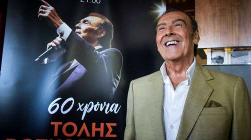 Η Ελλάδα αποχαιρετά τον Τόλη Βοσκόπουλο: Οι &quot;επώνυμοι&quot; λένε το τελευταίο αντίο